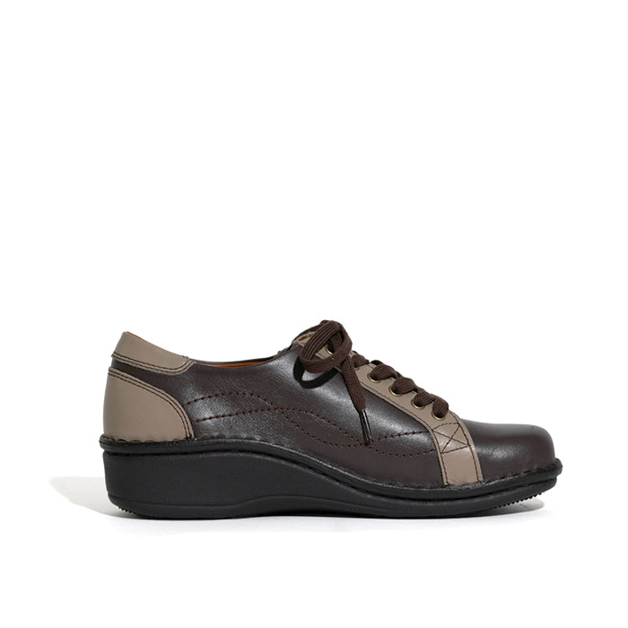 【SALE】No.10753 スポーティーレースアップシューズ（ダークブラウン＆グレージュ）