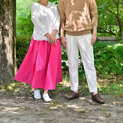 【ユニセックス】No.10888 スリッポンシューズ（ブラック、チョコ、アイボリー、トープグレー、ネイビー）