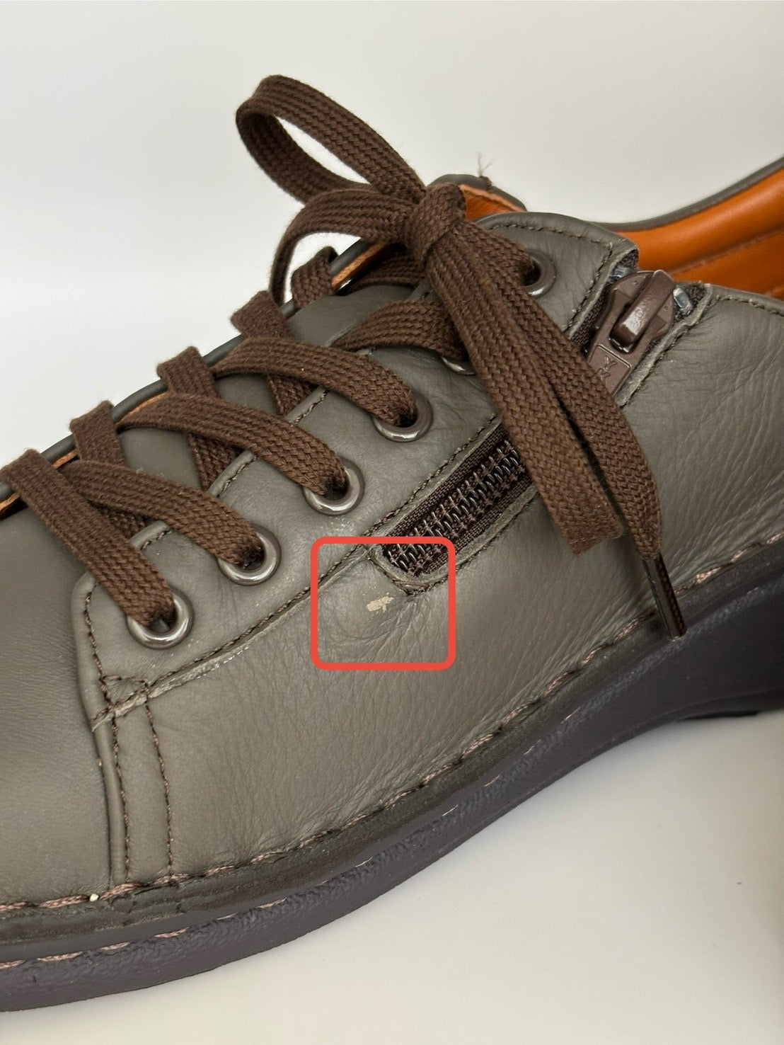 【ちょっと訳アリ*47】【23.0】No.18900 鹿革レースアップシューズ（グレージュ）