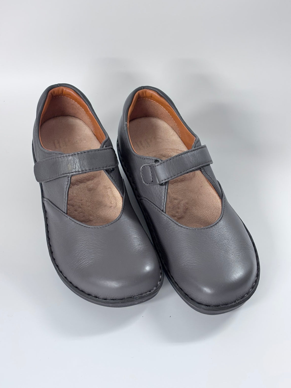 【ちょっと訳アリ*56】【22.0】No.18891 鹿革ストラップシューズ（グレージュ）