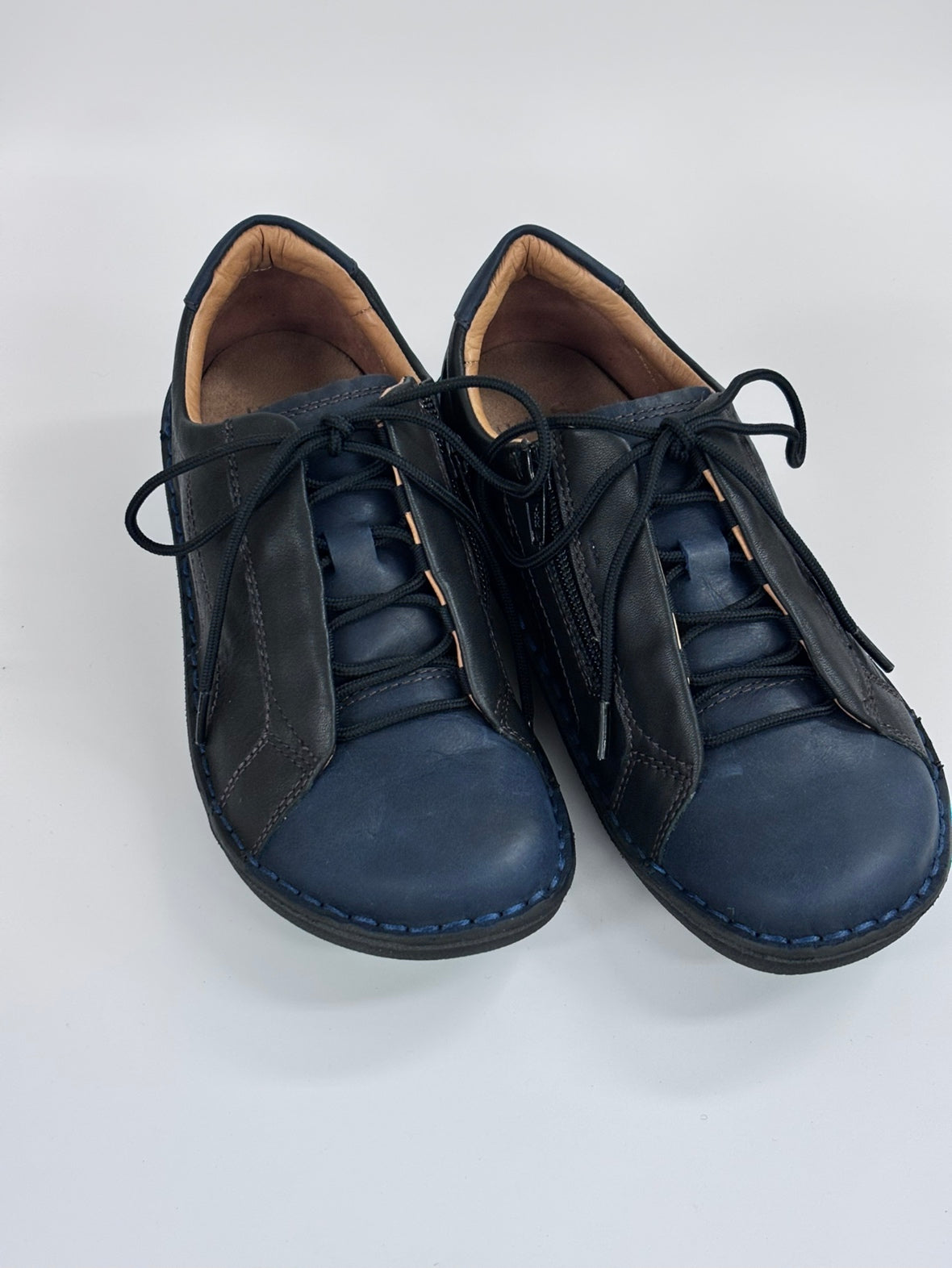 【ちょっと訳アリ*60】【22.5】No.10610 スーパーライトレースアップシューズ（ダークブルー）