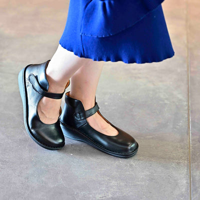 【25AW新作】No.60513 ハイカットストラップシューズ（ブラック）