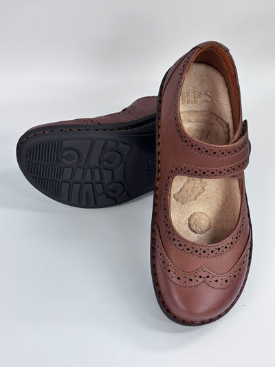 【ちょっと訳アリ*61】【22.0】No.10883 ウイングチップストラップシューズ（ブラウン）