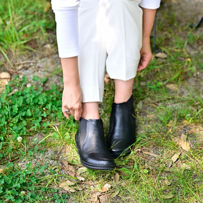 【25AW新作】No.68715 鹿革ソフトタッチサイドゴアブーツ（ブラック、ベージュ）