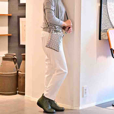 BM-0002　スマホショルダー／メッシュ（ブラック、ガンメタリック）