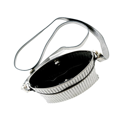 BP-0002　スマホショルダー／パンチング（ブラック、ガンメタリック）