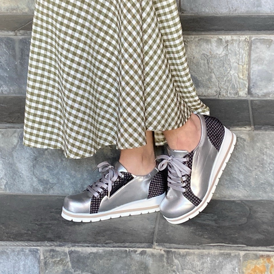 【特別価格】No.99801　詩仙堂コラボ/レースアップスニーカー（シルバー）